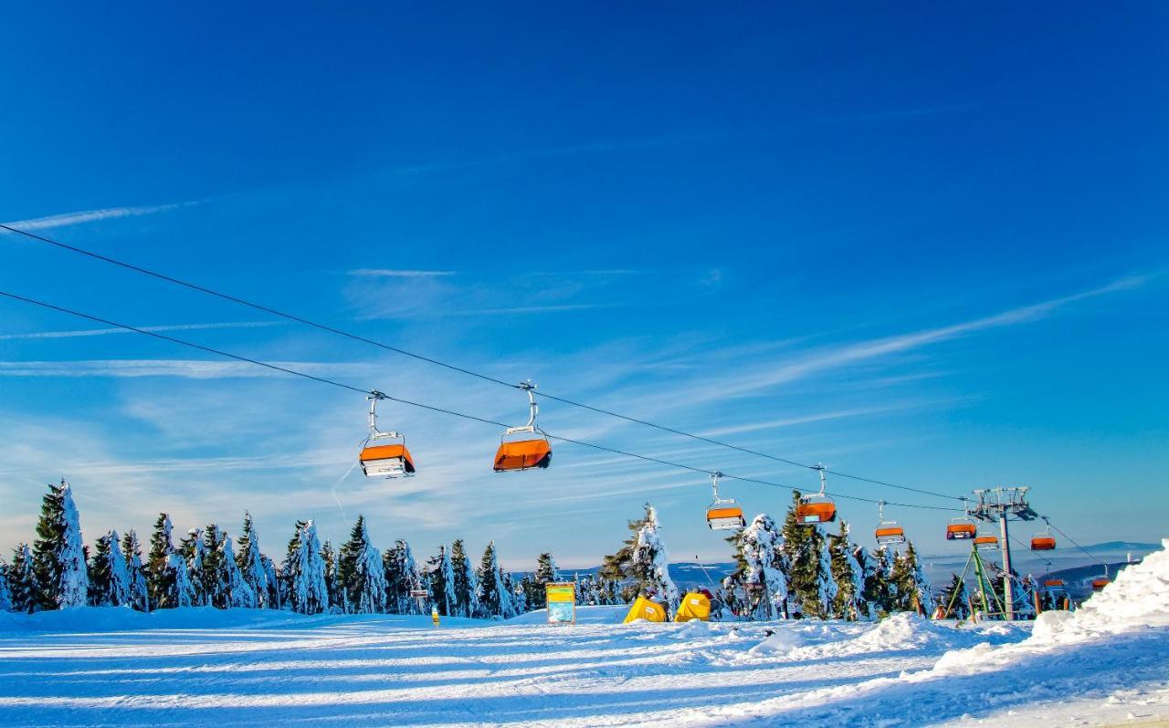 Meadows Apartments Klinovec Loučná pod Klínovcem Buitenkant foto