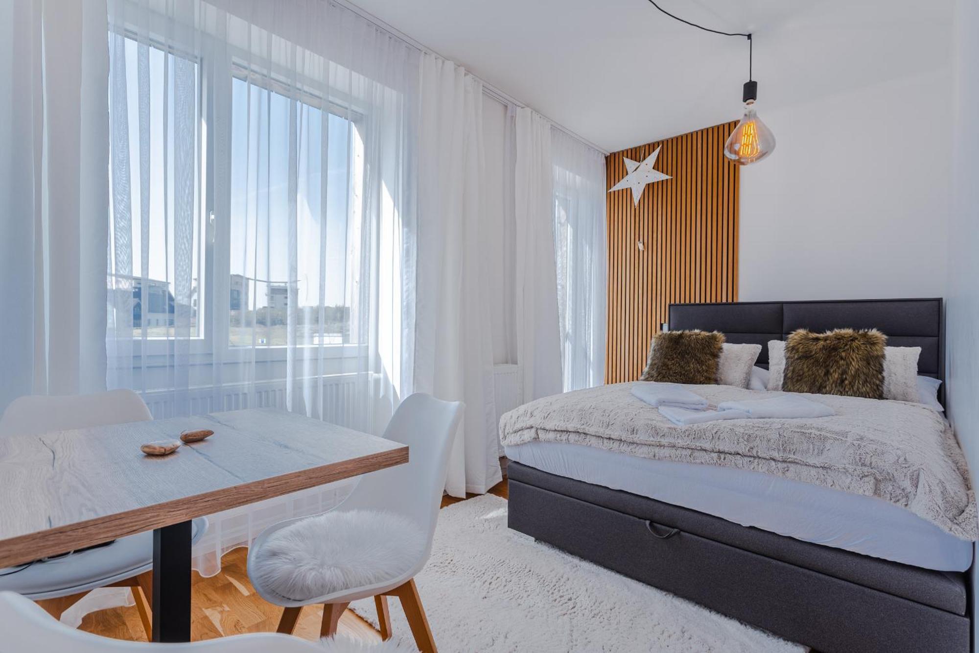 Meadows Apartments Klinovec Loučná pod Klínovcem Buitenkant foto